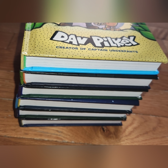 6PCS COLOR Editions DOGMAN BOOKS NO SEPARATING EXCELLENT DEAL! - Picture 4 of 6